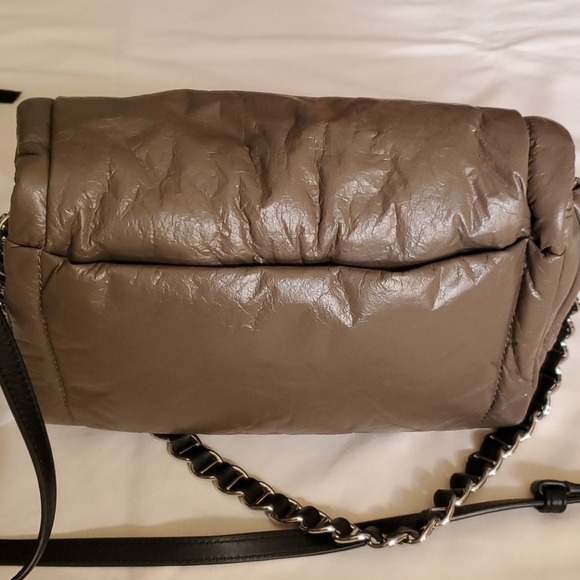 MARC JACOBS MEDIUM PILLOW BAG (NWT)#FREE SHIPPING - Picture 12 of 15